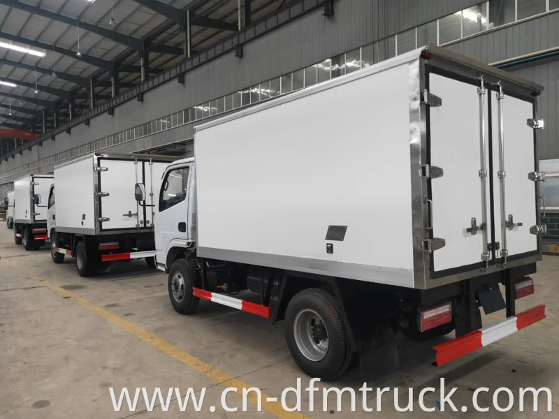 Dongfeng refrigerator truck (6)